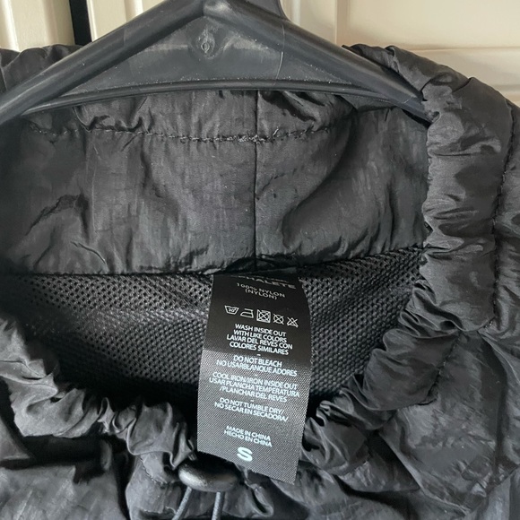 Alphalete Black Windbreaker Jacket - S - Picture 3 of 4